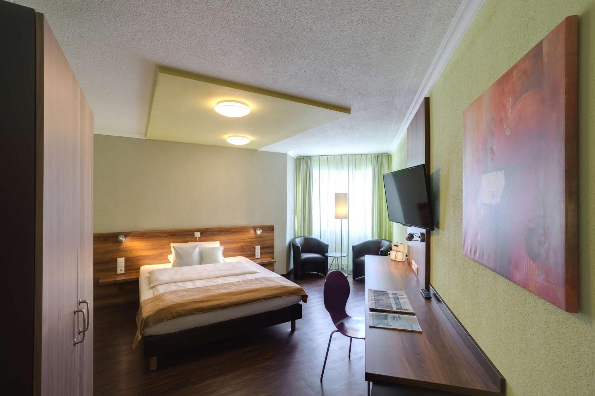 Hotel Western Ambassador