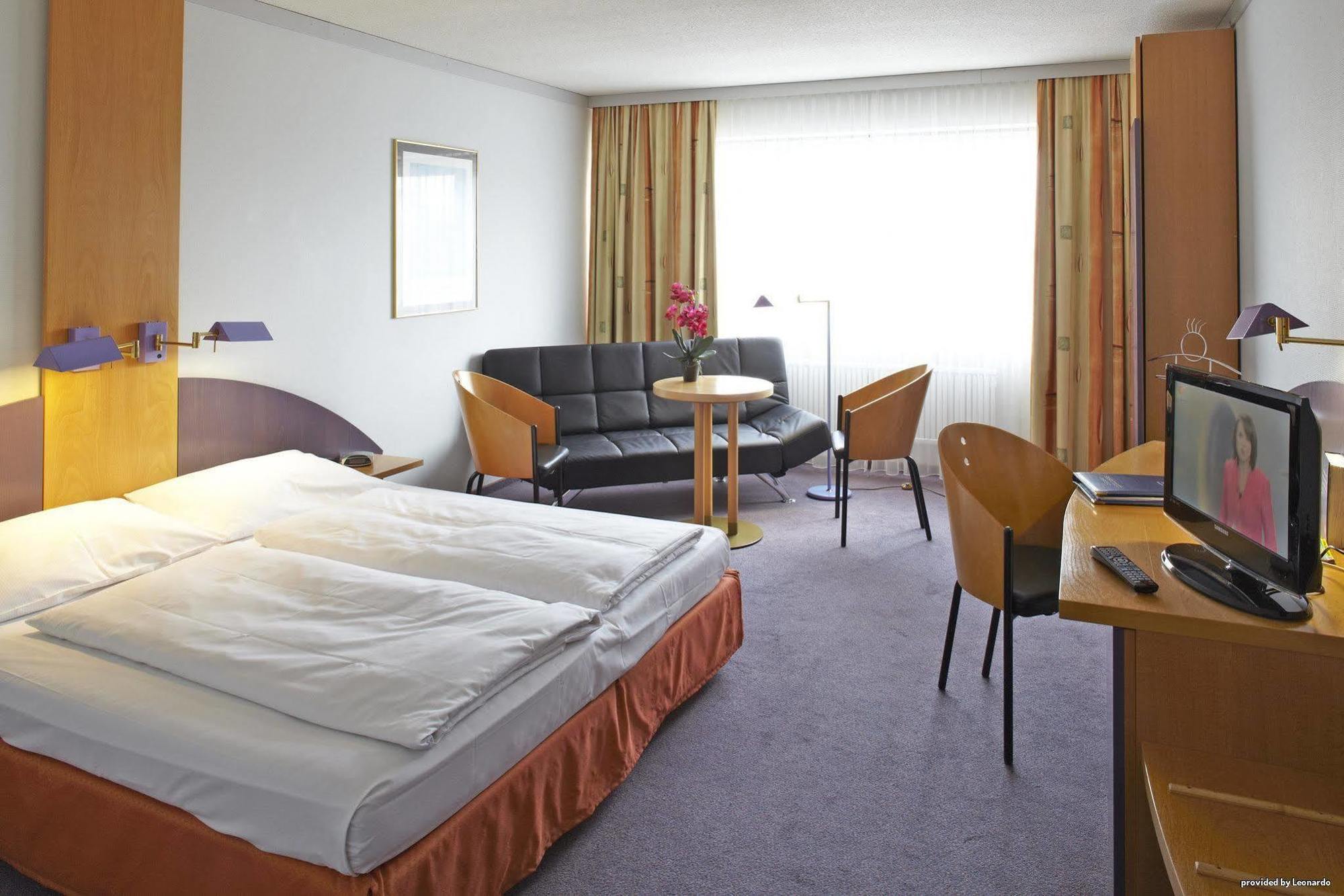 Hotel Western Ambassador